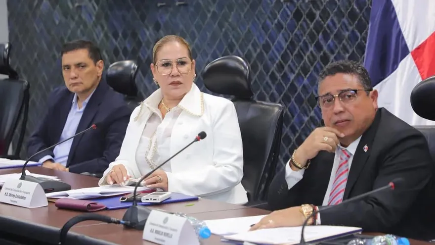 Comisión de Transporte recibe a transportistas