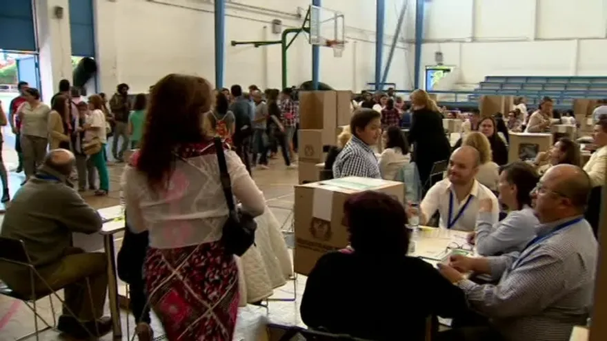 Colombianos en Madrid votan en plebiscito sobre acuerdo de paz
