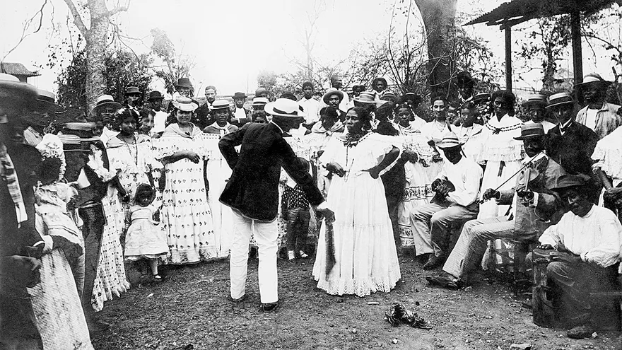 Imágenes del fotógrafo Carlos Endara