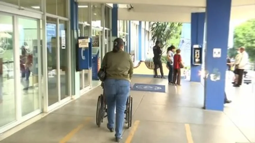 Surgen quejas por falta de insumos en el Complejo Hospitalario