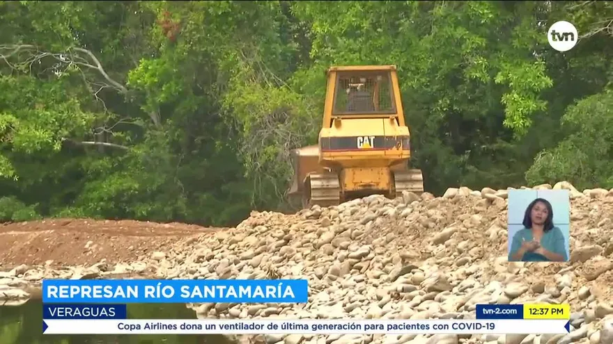 Continúan trabajos en represa del Río Santa María