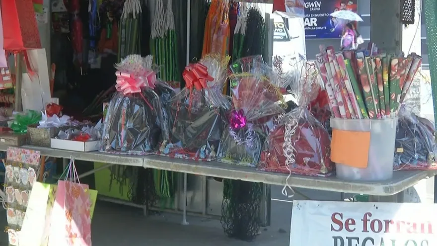 Movimiento comercial vísperas del Día de la Madre.