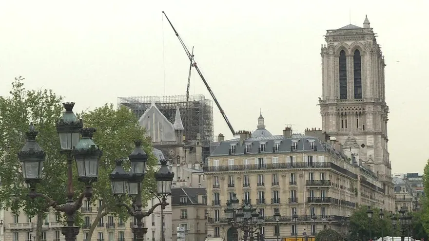 Inician obras para cubrir del clima a Notre Dame