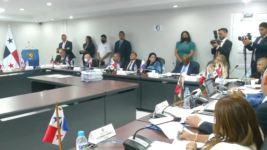 Viáticos no se recortaron en presupuesto 2023