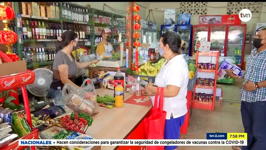 Gobierno busca aumentar locales para cambiar vale solidarios