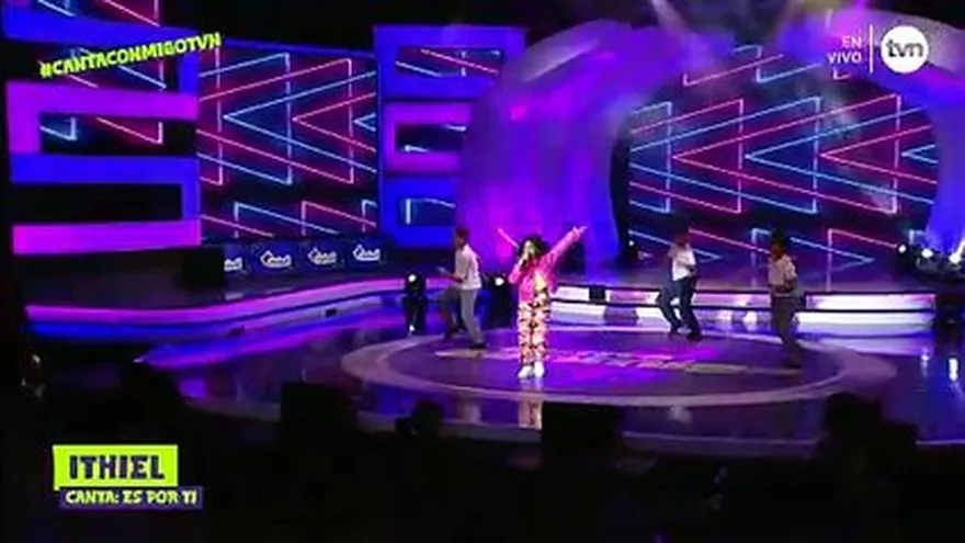Ithiel cantó "Es por ti"