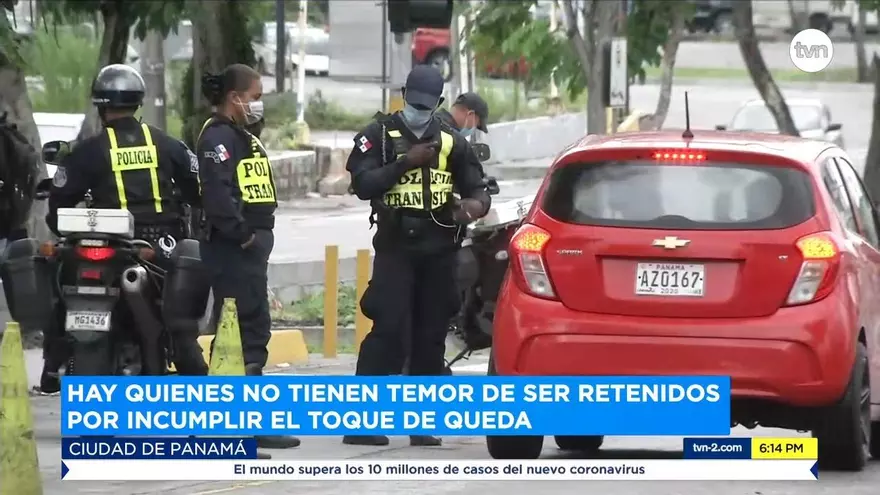 ¿Cuáles son las excusas de las personas por incumplir el toque de queda?
