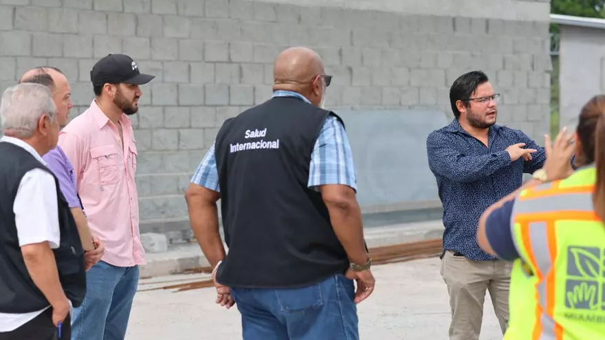 Autoridades de Mida, MiAmbiente y Salud inespecciona construcción de planta de tratamiento de desechos internacionales no peligrosos en el Aeropuerto de Tocumen.