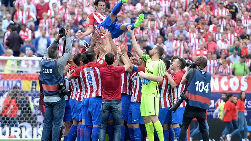 El Atlético de Madrid tuvo una despedida alegre del estadio Vicente Calderón