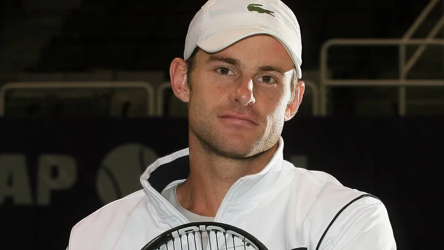 Roddick vence a Istomin y llega a cuartos en Delray Beach