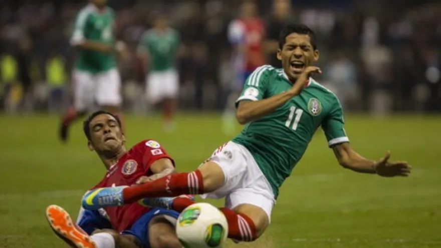 México y Costa Rica empatan en el Azteca