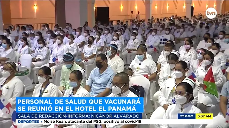 El presidente Cortizo se reunió con enfermeras antes de iniciar vacunación