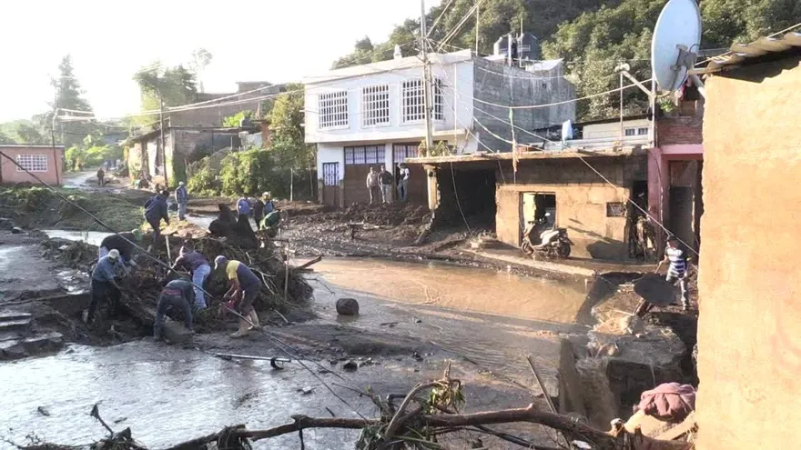 Cinco muertos por desborde de río en oeste de México