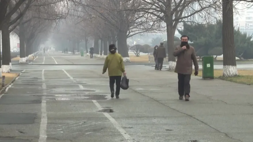 Corea del Norte reconoce primer brote de covid-19