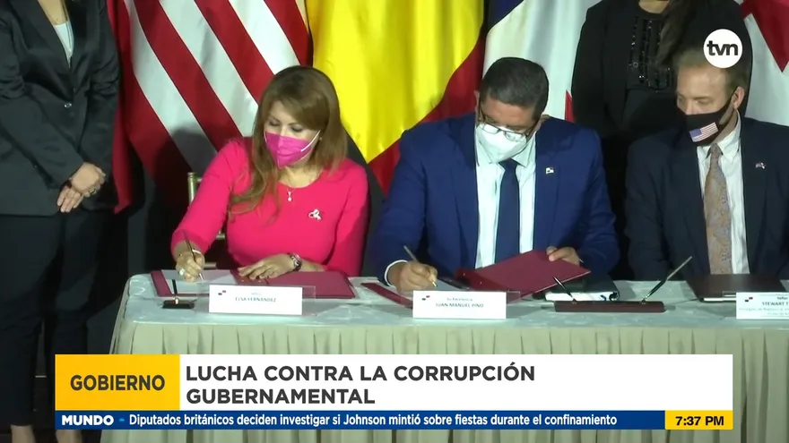 Tres funcionarios firman memorando con miras a combatir la corrupción