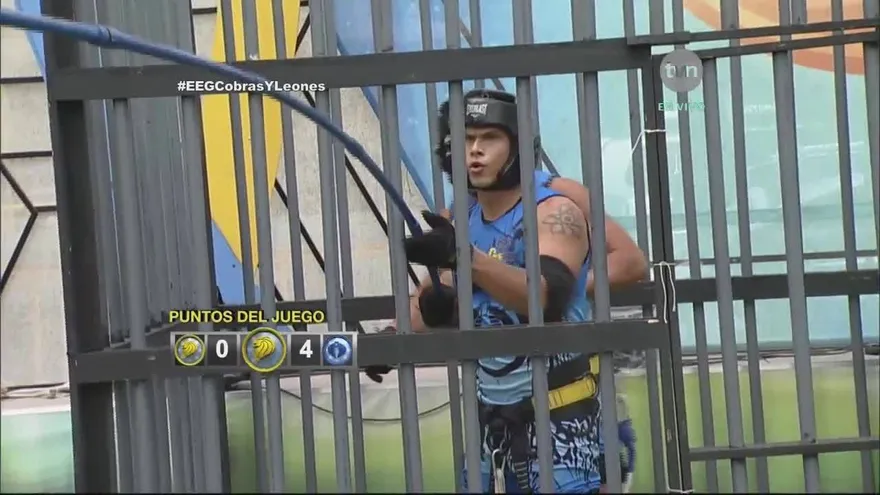 ¡Las Cobras realmente dominaron el circuito de la cárcel y no le dejaron chance a los leones!