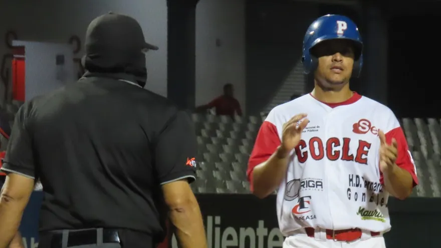 Coclé superó a Chiriquí  y empareja la contienda