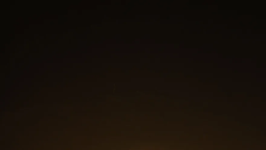 Fotografía cedida por la Agencia de Exploración Aeroespacial de Japón (JAXA) que muestra el despegue del cohete Epsilon de JAXA en el Centro Espacial Uchinoura en Kimotsuki, (Japón)