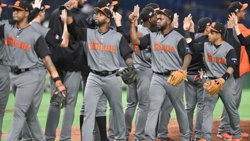 Holanda da humillante KO a Cuba y la saca del Clásico Mundial.