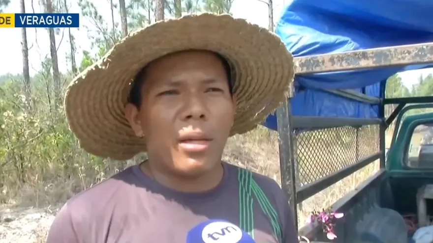 Pobladores de La Yeguada afectados por incendio forestal.