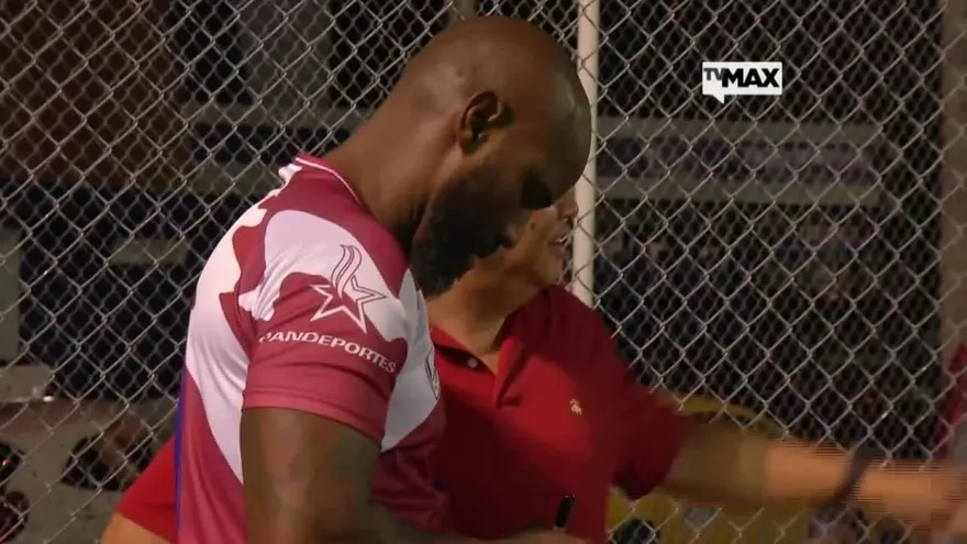 Los mejores momentos del partido de leyendas en honor a Rommel Fernández Gutiérrez