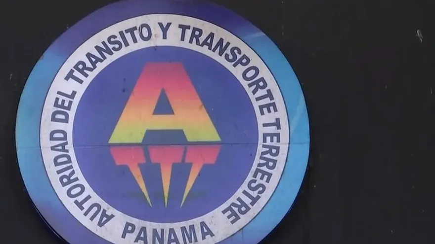 Panama Driving Schools Propose Standardized Courses and Fee Up to $300