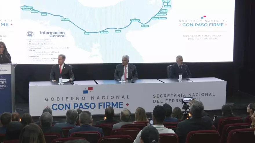 En conferencia de prensa se anuncia el trazado del tren Panamá- David, obra insigne del Presidente Mulino.