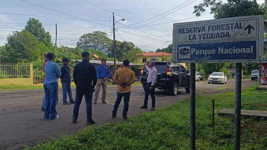 Coordinan inicio de rehabilitación de la carretera Calobre-Reserva La Yeguada