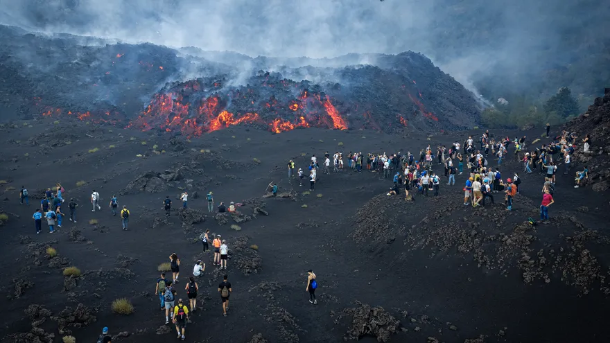 Volcán italinao Etna.