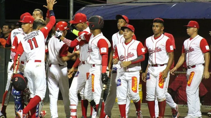 Coclé único invicto del béisbol Nacional Juvenil - La fiesta del Boom Jornada 5