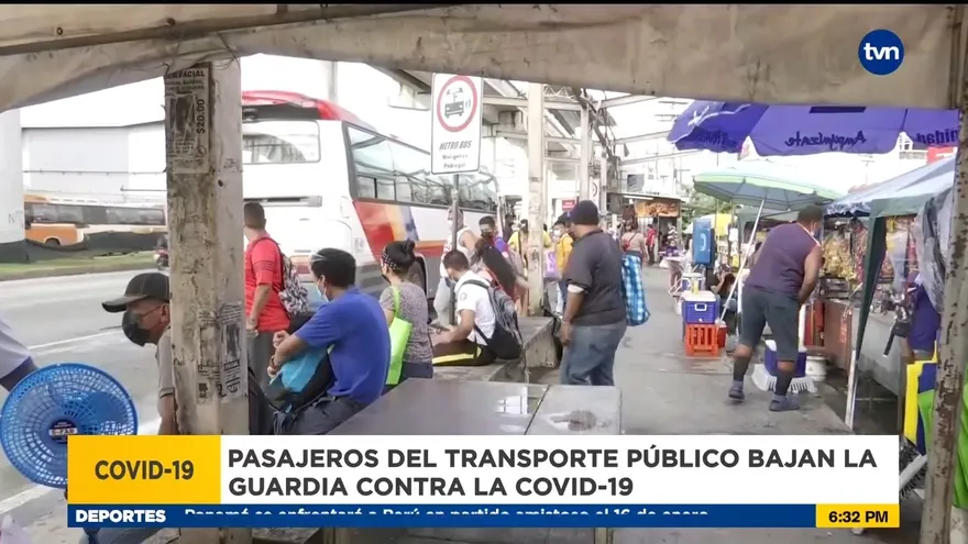 Pasajeros bajan la guardia contra el covid en el uso de transporte público