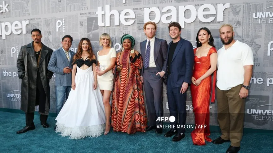 Actores de The Paper