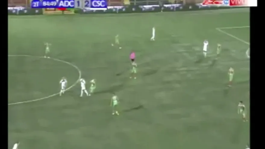 Johnny Ruíz debutó con gol en Costa Rica