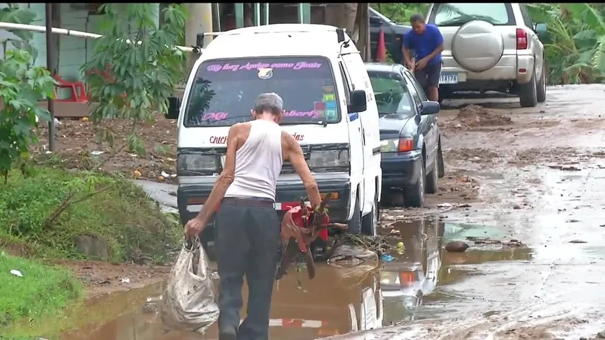 Residentes en Veracruz afectados por inundaciones