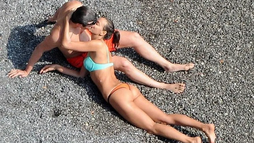 Irina Shayk se lo pasa bien con Cooper