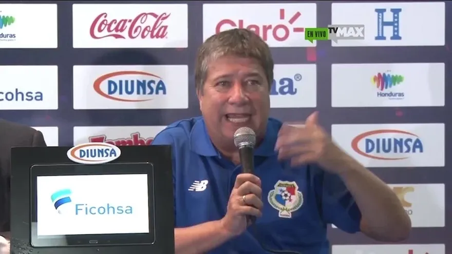 "Bolillo" Gómez satisfecho con el triunfo ante Honduras, ahora piensa en México