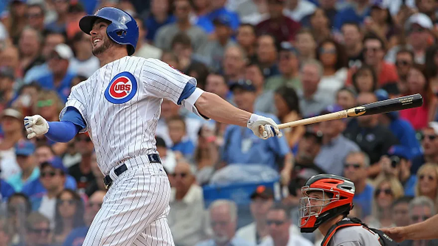 Kris Bryant se lució al bate