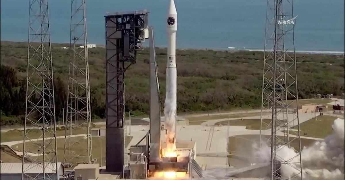 NASA lanzó cohete desde Cabo Cañaveral con cámaras en la base - Ciencia ...