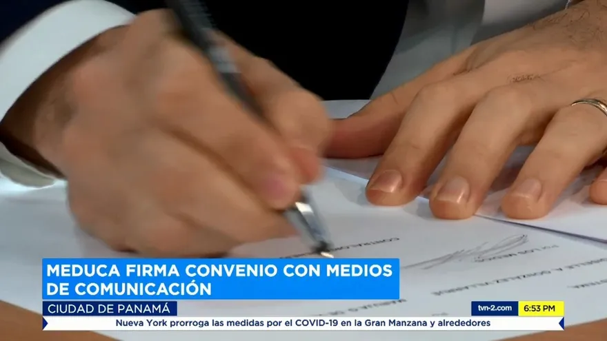 Meduca firma convenio con medios de comunicación