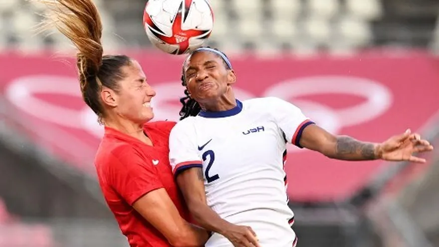 Canadá elimina a Estados Unidos en el fútbol femenino de Tokio-2020.