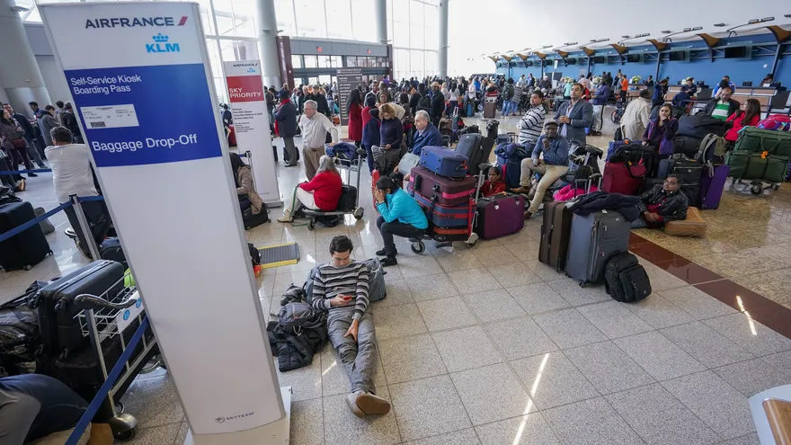 Pasajeros afectados por el corte de energía