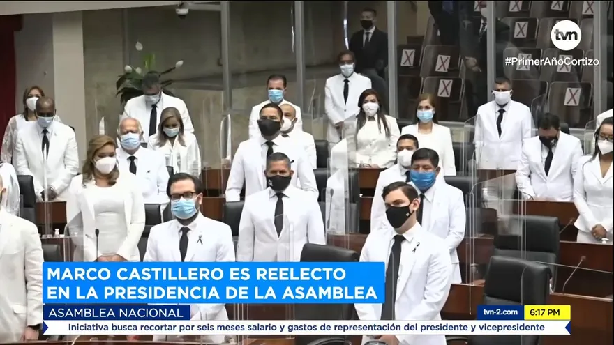 En medio de las restricciones por la pandemia y de un marcado cerco policial, este miércoles se escogió a la nueva junta directiva de la Asamblea Nacional de Diputados.