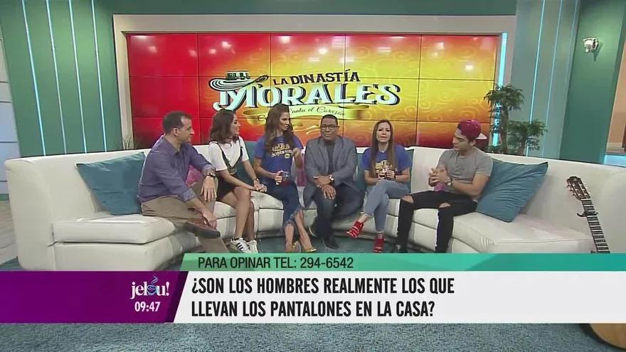 ¿Son los hombres realmente los que llevan los pantalones en casa ?