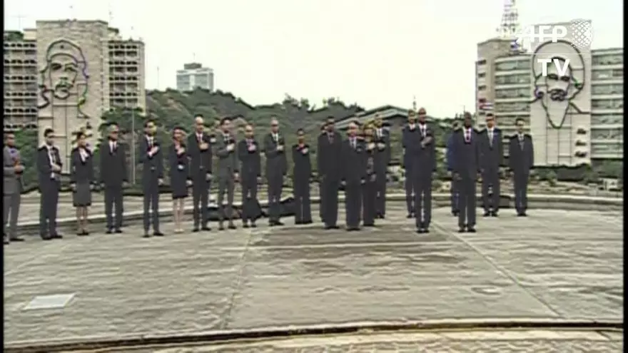 Obama rinde homenaje a José Martí
