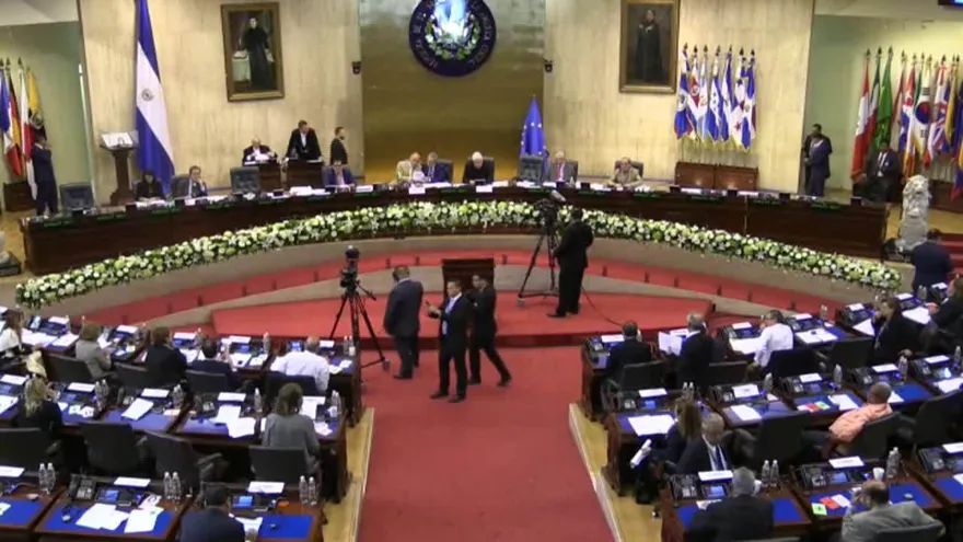 Venezuela, cumbre Celac-UE y migración centran el documento final de EuroLat