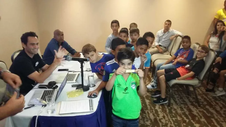 El balón está por rodar en el Torneo Istmico de Fútbol