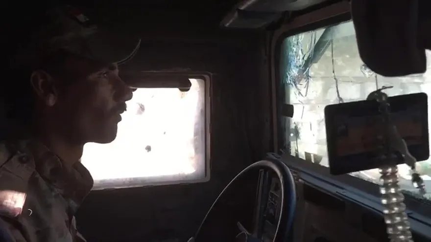 Tropas iraquíes retoman edificios públicos en Mosul