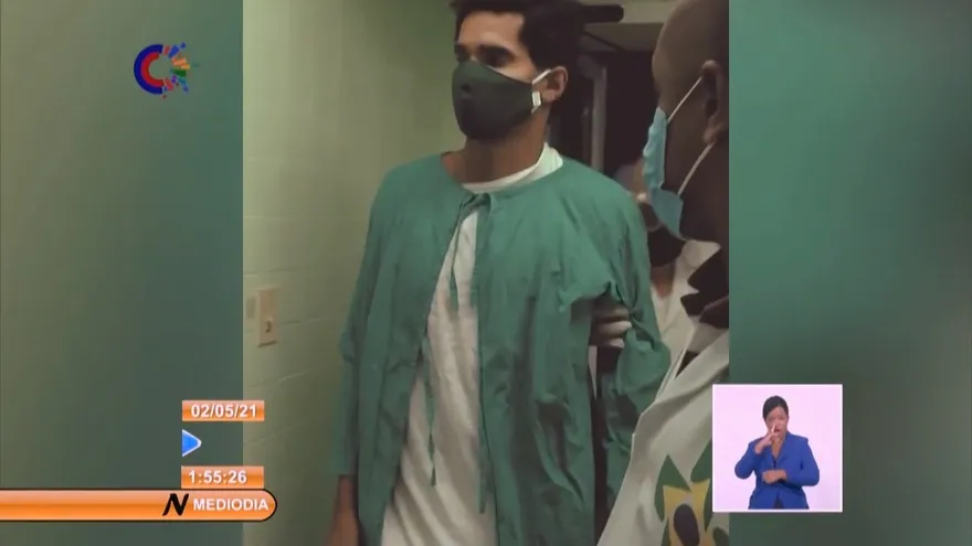 Artista disidente cubano en huelga de hambre fue trasladado a un hospital