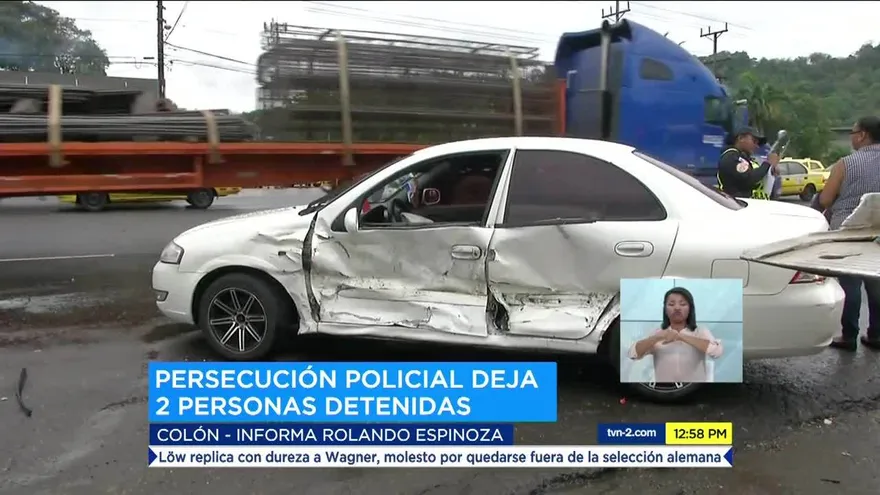 Persecución policial en Colón culmina con dos aprehendido