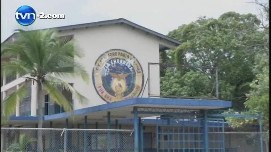 Docentes de Escuela Pedro Pablo Sánchez decretan paro indefinido